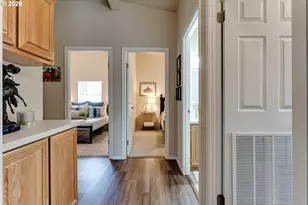 3700 Babcock Ln, Eugene, OR 97401 - Photo 20