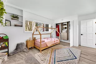 2021 SW Main St, Portland, OR 97205 - Photo 16