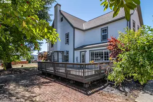 13224 SE Lookingglass Rd, Winston, OR 97496 - Photo 12