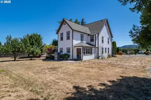 13224 SE Lookingglass Rd, Winston, OR 97496 - Photo 2