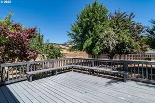 13224 SE Lookingglass Rd, Winston, OR 97496 - Photo 4