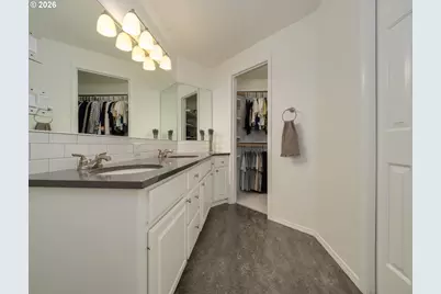 16572 SW Timberland Dr, Beaverton, OR 97007 - Photo 22