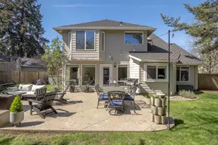 16572 SW Timberland Dr, Beaverton, OR 97007 - Photo 30