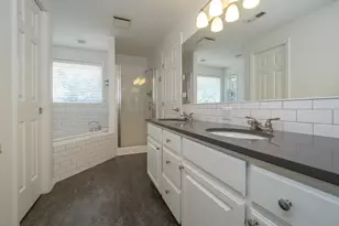 16572 SW Timberland Dr, Beaverton, OR 97007 - Photo 20