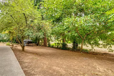 5712 Montana Ln, Vancouver, WA 98661 - Photo 36