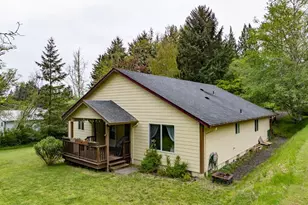 92257 Simonsen Rd, Astoria, OR 97103 - Photo 2