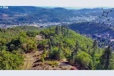 0 NE Rocky Dr, Roseburg, OR 97470 - Photo 8