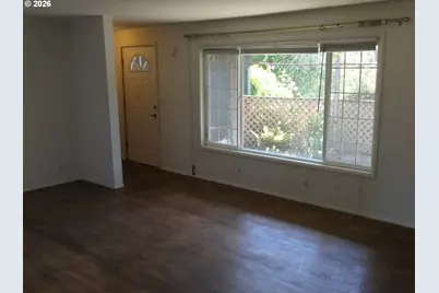 1805 Hemlock St, Eugene, OR 97404 - Photo 4