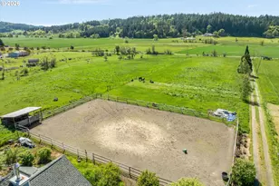 24200 NE Spring Hill Rd, Gaston, OR 97119 - Photo 46