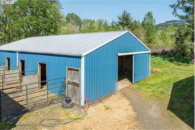 24200 NE Spring Hill Rd, Gaston, OR 97119 - Photo 16