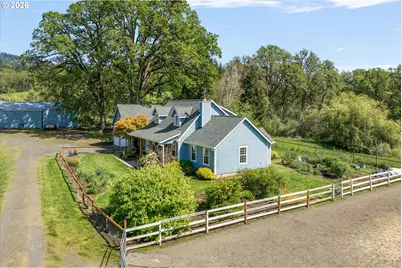 24200 NE Spring Hill Rd, Gaston, OR 97119 - Photo 6