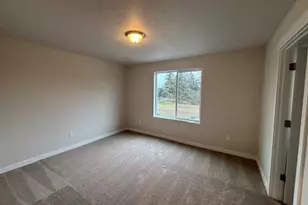 1585 N Young St, Lafayette, OR 97127 - Photo 14