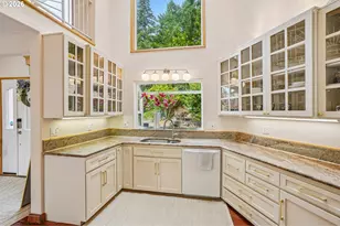 11150 SE Valley View Terrace, Happy Valley, OR 97086 - Photo 10