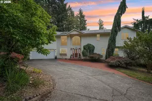 11150 SE Valley View Terrace, Happy Valley, OR 97086 - Photo 4