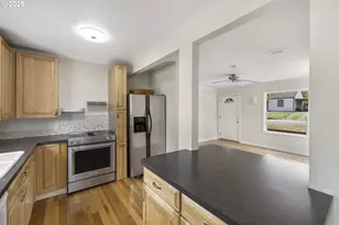 116 Elm Ave, Wood Village, OR 97060 - Photo 4