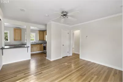 116 Elm Ave, Wood Village, OR 97060 - Photo 8