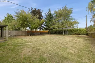 116 Elm Ave, Wood Village, OR 97060 - Photo 32