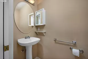 4884 NW Promenade Terrace, Portland, OR 97229 - Photo 20