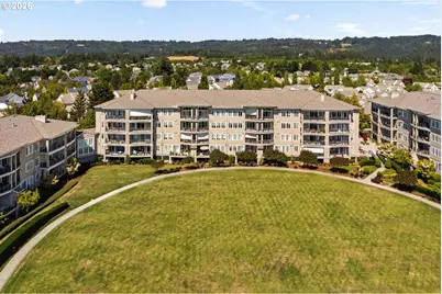 4884 NW Promenade Ter #310, Portland, OR 97229 - Photo 2