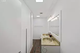 705 Ohio Ave NE, Bandon, OR 97411 - Photo 28