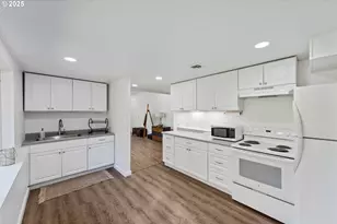 705 Ohio Ave NE, Bandon, OR 97411 - Photo 22