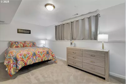 2074 SE Linden Pl, Gresham, OR 97080 - Photo 22