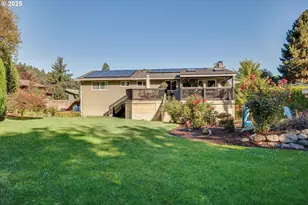 2074 SE Linden Pl, Gresham, OR 97080 - Photo 32