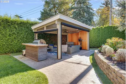 2074 SE Linden Pl, Gresham, OR 97080 - Photo 28