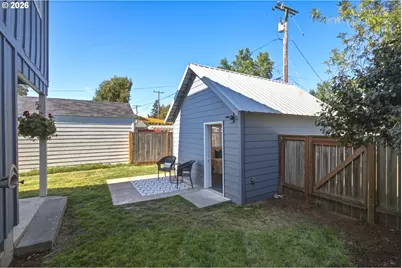 610/620 Maple St, Junction City, OR 97448 - Photo 22