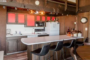 34210 Ocean Dr, Pacific City, OR 97135 - Photo 10