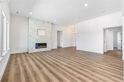 307 Sage St, Boardman, OR 97818 - Photo 12