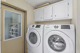 925 New Haven Dr NE, Salem, OR 97317 - Photo 14