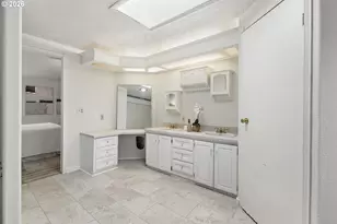 925 New Haven Dr NE, Salem, OR 97317 - Photo 26