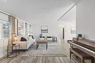 925 New Haven Dr NE, Salem, OR 97317 - Photo 6