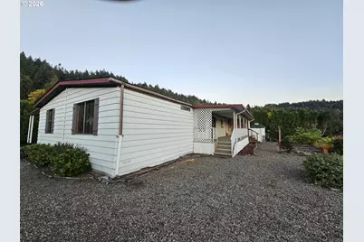 5400 Meeker Dr #33, Kalama, WA 98625 - Photo 4