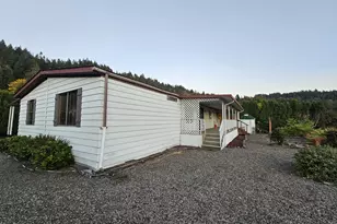 5400 Meeker Dr, Kalama, WA 98625 - Photo 4