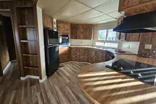 5400 Meeker Dr, Kalama, WA 98625 - Photo 16