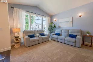 22497 SW 107th Ave, Tualatin, OR 97062 - Photo 2