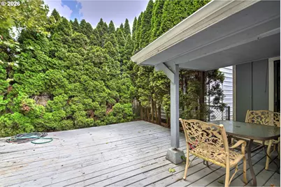 1217 Willagillespie Rd, Eugene, OR 97401 - Photo 10