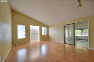 1217 Willagillespie Rd, Eugene, OR 97401 - Photo 16