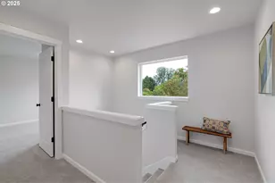 191 SE Acacia Dr, Gresham, OR 97080 - Photo 18