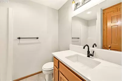 27725 Royal, Eugene, OR 97402 - Photo 26
