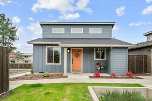 12252 Meadowlawn Dr, Oregon City, OR 97045 - Photo 1