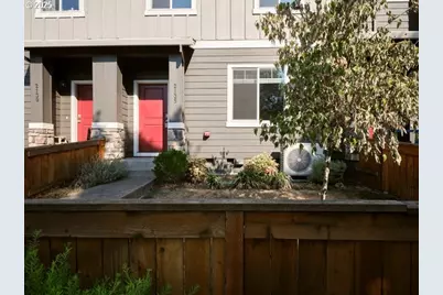 2135 NE Four Seasons Ln, Vancouver, WA 98684 - Photo 1