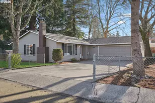 4526 SE Rhodesa St, Milwaukie, OR 97222 - Photo 1