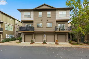 674 NE Newstead Ln, Hillsboro, OR 97006 - Photo 1