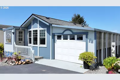 15577 Highway 101 #F2, Brookings, OR 97415 - Photo 1