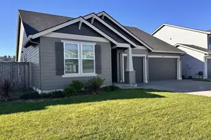 2011 Bethany St, Longview, WA 98632 - Photo 1