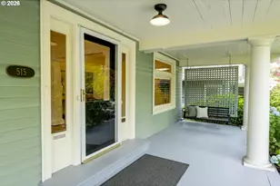 515 NE Floral Pl, Portland, OR 97232 - Photo 2