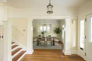 515 NE Floral Pl, Portland, OR 97232 - Photo 10